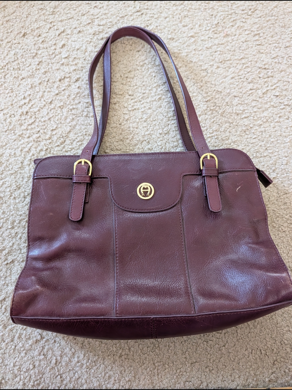 Etienne Aigner Burgundy Leather Shoulder Bag w/Gold Hardware & Multiple Pockets